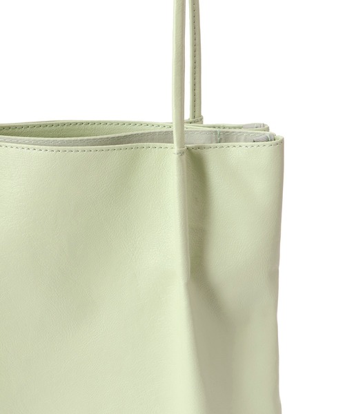 ROPE' PICNIC(ロペピクニック)の「【A4対応・洗える】3層ミドルトートバッグ/通勤対応・新色追加(トートバッグ・レディース・ブラック/ブラウン/シルバー/ライトグリーン/キナリ/ホワイト系その他4/ピンク系その他2・FREE)」の22枚目の写真