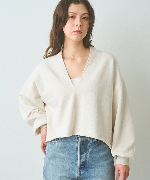 スウェットVネックプルオーバー2（スウェット）｜Whim Gazette