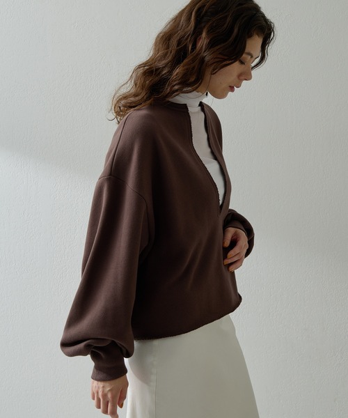 スウェットVネックプルオーバー2（スウェット）｜Whim Gazette