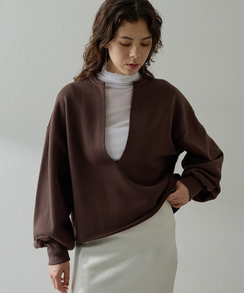 スウェットVネックプルオーバー2（スウェット）｜Whim Gazette