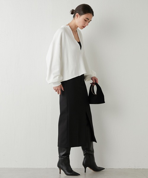 Whim Gazette（ウィムガゼット）の「スウェットVネックプルオーバー２（スウェット・レディース・オフホワイト/グレー/ライトベージュ/チャコールグレー/ブラック/ブラウン/ホワイト系その他/キャメル/ベビーピンク・FREE）」の20枚目の写真