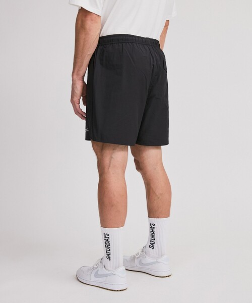 Saturdays NYC(サタデーズ ニューヨークシティ )の「Talley Swim Short(その他パンツ・メンズ・ブラック/オフホワイト・X-SMALL/S/M/L/XL)」の19枚目の写真