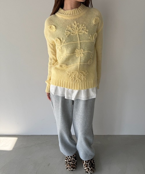 SANSeLF（サンセルフ）の「【SANSeLF】 フラワーモチーフニットセーター sanw25a010（ニット/セーター・レディース・イエロー・FREE）」の4枚目の写真