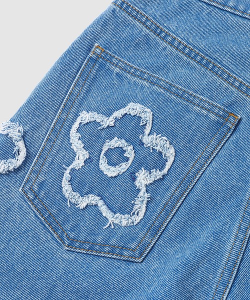 MARNI（マルニ）の「FLOWER PACTHED DENIM / ボーイフレンドパンツ（デニムパンツ・レディース・ブルー・36(S)/38(M)）」の6枚目の写真