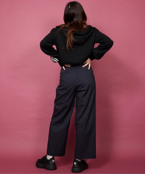 unrelaxing（アンリラクシング）の「ハイウエストストレートパンツ【セットアップ対応】（スラックス・レディース・ネイビー×ホワイト/グレー系その他・マルチサイズ）」の13枚目の写真