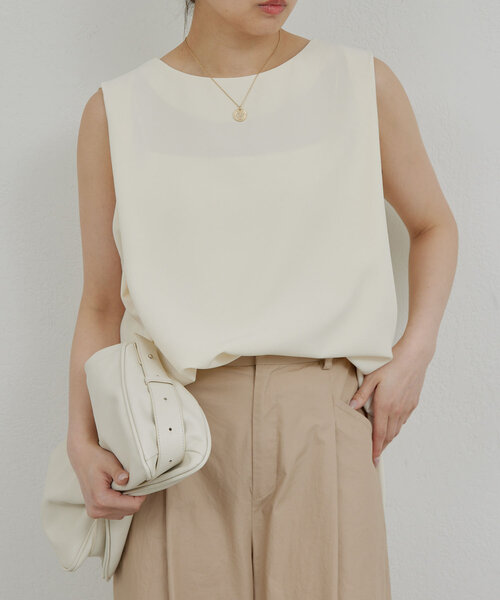 セール】【サイズ展開あり】ショルダータックノースリ（シャツ
