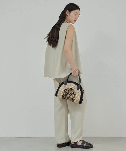 【GALLARDAGALANTE】ショルダータックノースリ GALLARDAGALANTE｜【サイズ展開あり】ショルダータックノースリ