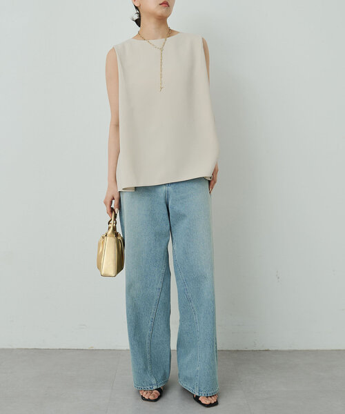 GALLARDAGALANTE（ガリャルダガランテ）の「【サイズ展開あり】ショルダータックノースリ（シャツ/ブラウス・レディース・ベージュ/ブラック/オフホワイト・0/1）」の14枚目の写真