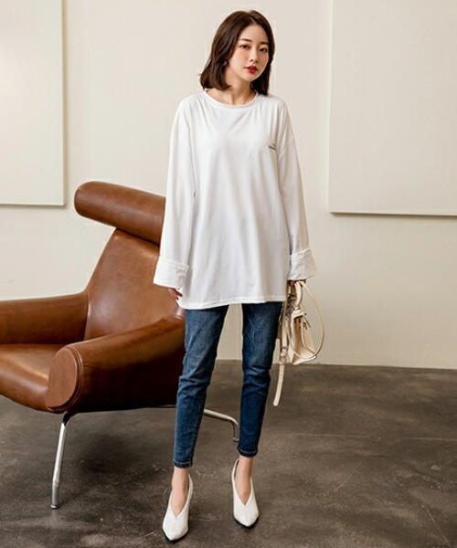 maison de LATIR(メゾンドラティール)の「ラフ感が可愛い長袖Tシャツ(Tシャツ/カットソー・レディース・ブラック/ホワイト・M/L/XL)」の9枚目の写真