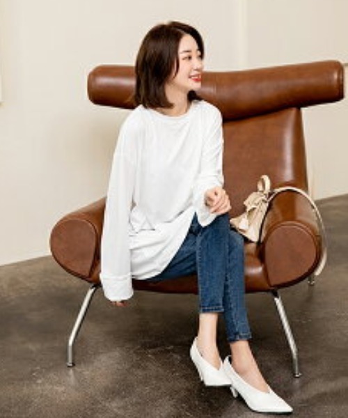 maison de LATIR(メゾンドラティール)の「ラフ感が可愛い長袖Tシャツ(Tシャツ/カットソー・レディース・ブラック/ホワイト・M/L/XL)」の12枚目の写真