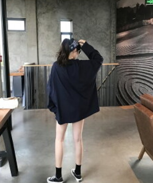 maison de LATIR(メゾンドラティール)の「ラフ感が可愛い長袖Tシャツ(Tシャツ/カットソー・レディース・ブラック/ホワイト・M/L/XL)」の17枚目の写真