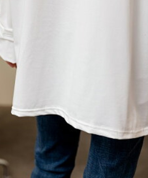 maison de LATIR(メゾンドラティール)の「ラフ感が可愛い長袖Tシャツ(Tシャツ/カットソー・レディース・ブラック/ホワイト・M/L/XL)」の19枚目の写真