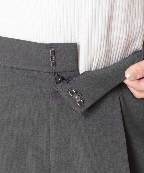 Jines（ジネス）の「ツイミーツイル タックペンシルスカート【セットアップ可】（スカート・レディース・チャコールグレー/ベージュ/モカ・38）」の12枚目の写真