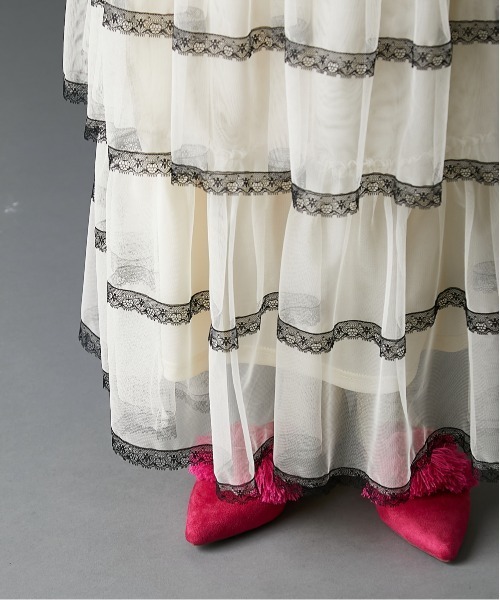 GEVS.（ジェイヴィス）の「チュールティアードマキシスカート＜大きいサイズ有＞GEVS.（スカート・レディース・アイボリー/グレイッシュベージュ・L/M/5L/4L/3L/LL）」の16枚目の写真