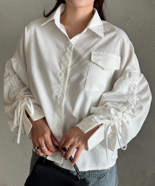 efill（エフィル）の「ギャザー スリーブ フリル シャツ（シャツ/ブラウス・レディース・ホワイト・FREE）」の6枚目の写真