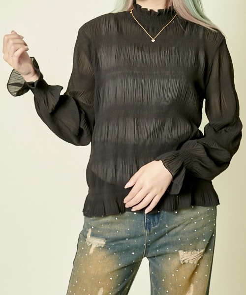 GORGE（ゴージ）の「《フリル×シアー素材》レディース シャーリングブラウス ハイネック長袖 春秋対応（シャツ/ブラウス・レディース・ブラック/オフホワイト/ブラウン/チャコール・F）」の15枚目の写真