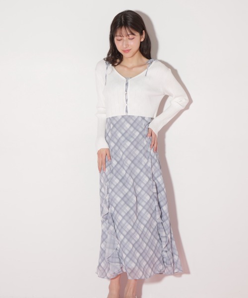 JILL by JILL STUART(ジルバイジルスチュアート)の「◇ショートカーデ・ラッフルキャミワンピセット(ワンピース・レディース・ホワイト/レッド・FREE)」の5枚目の写真
