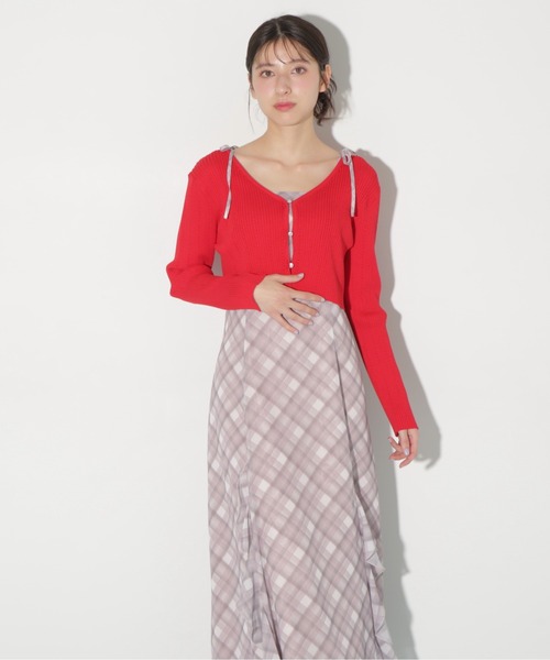 JILL by JILL STUART(ジルバイジルスチュアート)の「◇ショートカーデ・ラッフルキャミワンピセット(ワンピース・レディース・ホワイト/レッド・FREE)」の8枚目の写真