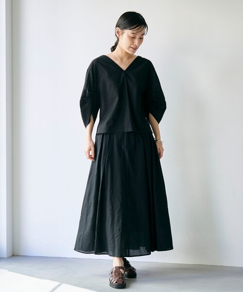 RONEL(ロネル)の「【大草直子さんコラボ】AMARC(アマーク)ギャザースリーブブラウス(シャツ/ブラウス・レディース・ブラック/ライトブルー/ケリーグリーン・S/M/L)」の4枚目の写真