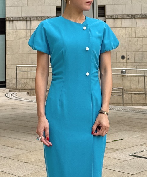 JENNE(ジェンヌ)の「パールボタンギャザータイトワンピース(ワンピース・レディース・ブラック/ターコイズブルー・SMALL/LARGE/MEDIUM)」の21枚目の写真
