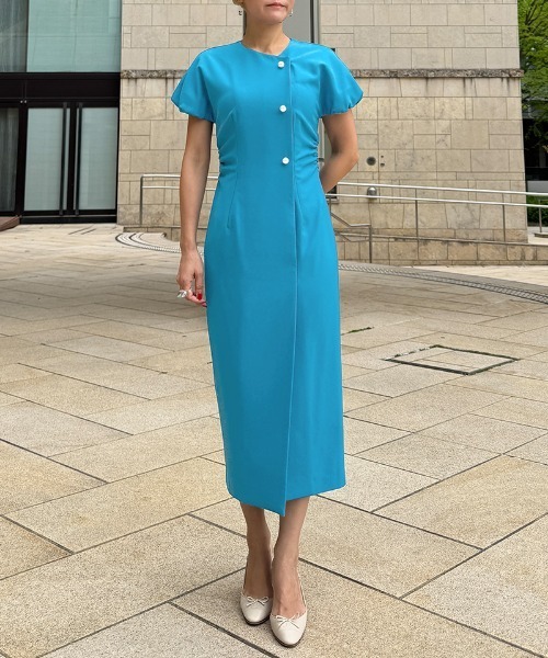 JENNE(ジェンヌ)の「パールボタンギャザータイトワンピース(ワンピース・レディース・ブラック/ターコイズブルー・SMALL/LARGE/MEDIUM)」の22枚目の写真