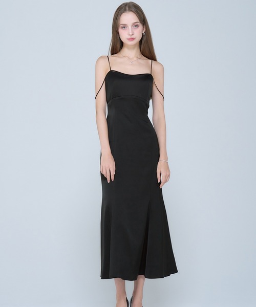 emiriawiz（エミリアウィズ）の「Narrow Strap Camisole Dress（ワンピース・レディース・ベージュ/ブラック・SMALL/MEDIUM）」の17枚目の写真