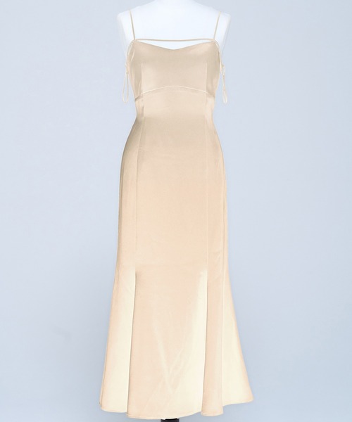 emiriawiz（エミリアウィズ）の「Narrow Strap Camisole Dress（ワンピース・レディース・ベージュ/ブラック・SMALL/MEDIUM）」の15枚目の写真