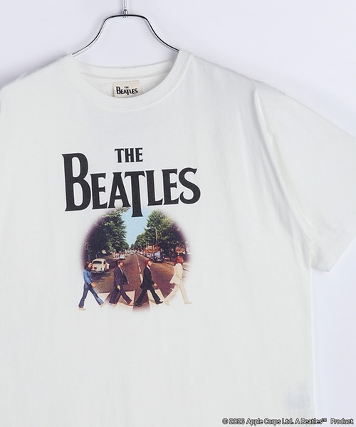 The Beatles（ザビートルズ）の「The Beatles / ビートルズ プリント 半袖Ｔシャツ（Tシャツ/カットソー・メンズ・ホワイト/ホワイト系その他/ホワイト系その他3/ブラック系その他4/ブラック/ブラック系その他2/ホワイト系その他5/ブラック系その他/ホワイト系その他2/ブラック系その他3/ホワイト系その他4/ブラック系その他5/ホワイト系/ホワイト系その他7/ホワイト系その他6/ブラック系/ブラック系その他7/ブラック系その他6/ホワイト系1/ホワイト系2/ブラック系2/ホワイト系3/ブラック系1/ブラック系3・M/L/XL）」の11枚目の写真