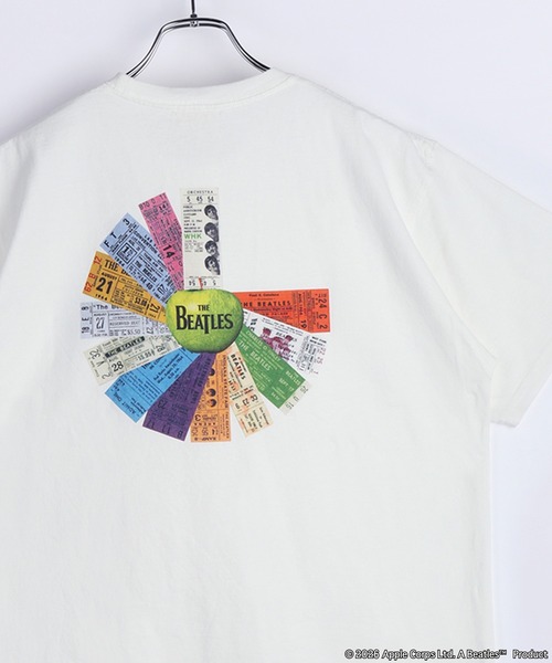 The Beatles（ザビートルズ）の「The Beatles / ビートルズ プリント 半袖Ｔシャツ（Tシャツ/カットソー・メンズ・ホワイト/ホワイト系その他/ホワイト系その他3/ブラック系その他4/ブラック/ブラック系その他2/ホワイト系その他5/ブラック系その他/ホワイト系その他2/ブラック系その他3/ホワイト系その他4/ブラック系その他5/ホワイト系/ホワイト系その他7/ホワイト系その他6/ブラック系/ブラック系その他7/ブラック系その他6/ホワイト系1/ホワイト系2/ブラック系2/ホワイト系3/ブラック系1/ブラック系3・M/L/XL）」の12枚目の写真