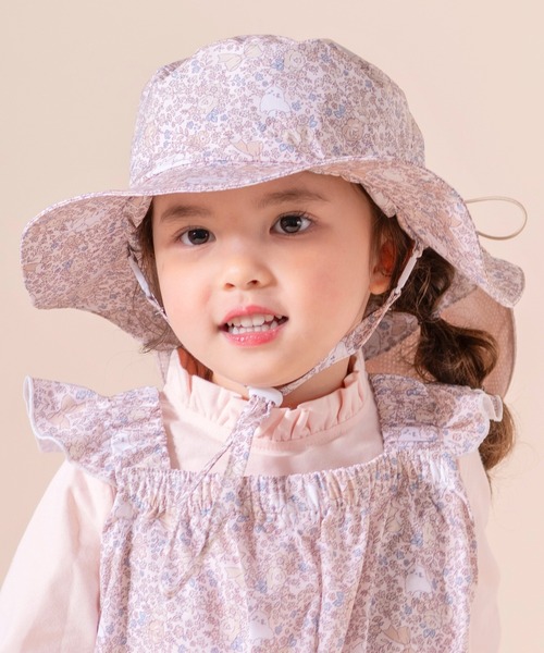 Catherine Cottage（キャサリンコテージ）の「撥水加工日よけリボンハット（ハット・キッズ・ベージュ/ピンク系2/サックスブルー系3/サックスブルー系4/ピンク/ライラック系4/ベージュ系1/ブルー系2/ライラック系3/ブルー/ブルー系1/ピンク系1/ライトグリーン系3/ライトグリーン系4/ピンク系3/ピンク系4・52/56）」の2枚目の写真