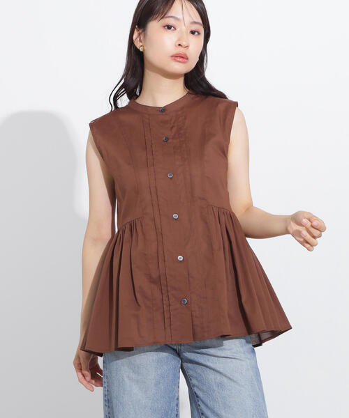 N.(N. Natural Beauty Basic)(エヌエヌナチュラルビューティーベーシック)の「ピンタックノースリーブブラウス(シャツ/ブラウス・レディース・ブラウン/オフホワイト/ブルー・MEDIUM)」の2枚目の写真