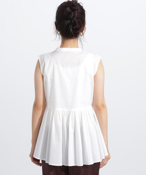 N.(N. Natural Beauty Basic)(エヌエヌナチュラルビューティーベーシック)の「ピンタックノースリーブブラウス(シャツ/ブラウス・レディース・ブラウン/オフホワイト/ブルー・MEDIUM)」の13枚目の写真