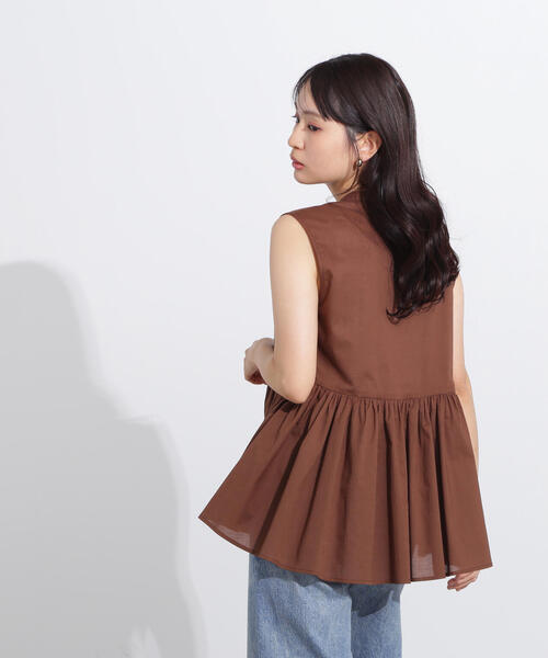 N.(N. Natural Beauty Basic)(エヌエヌナチュラルビューティーベーシック)の「ピンタックノースリーブブラウス(シャツ/ブラウス・レディース・ブラウン/オフホワイト/ブルー・MEDIUM)」の21枚目の写真