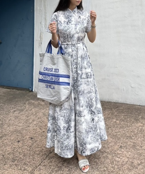 FREE STYLISTS(フリー スタイリスト)の「YUGA_YGMC Botanical print shirt dress(ワンピース・レディース・ライトグレー/ライトブルー/ブラック・FREE)」の15枚目の写真