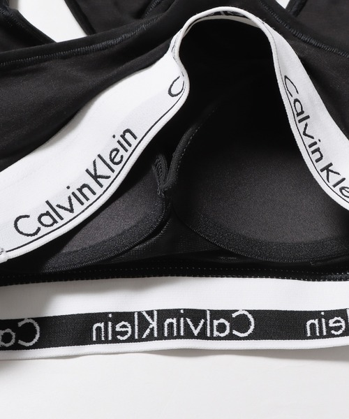 Calvin Klein（カルバン・クライン）の「Calvin Klein/カルバンクライン LGHT LINED BRALETTE ブラレット（スポーツブラ・レディース・ブラック/ホワイト・S/M/L）」の5枚目の写真
