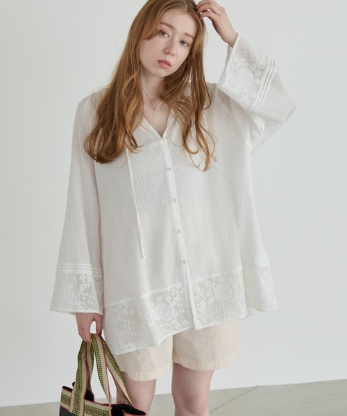 Crisp(クリスプ)の「フリルレースチャーチブラウス(シャツ/ブラウス・レディース・ホワイト/ブラック・FREE)」の11枚目の写真