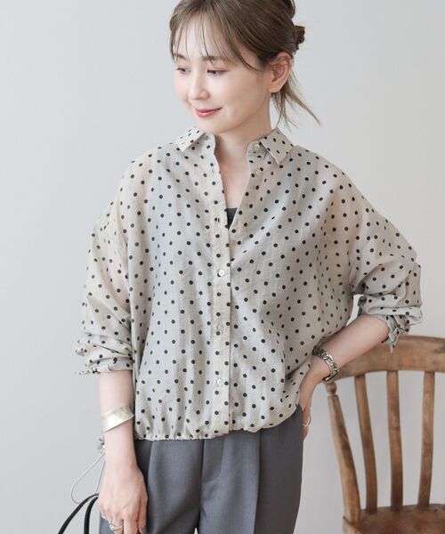 【美品】エトロ　ピンタックシャツ　ストレッチ　ボタニカル柄　アイボリー　42 美品】エトロ ピンタックシャツ ストレッチ ボタニカル柄