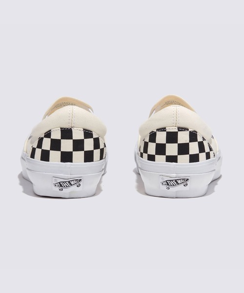 VANS（バンズ）の「VANS PREMIUM スリッポン（スリッポン・メンズ・ブラック×ホワイト/ブラック・4.5/5/5.5/6/6.5/7/7.5/8.5/9/9.5/4/10/10.5/11/11.5/8/12）」の4枚目の写真