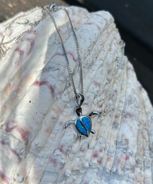 セール】トロピカルブルー ホヌ ネックレス（ネックレス）｜Loco Ocean