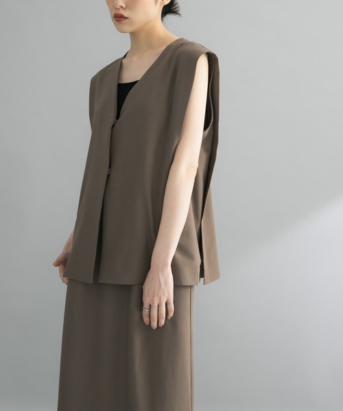 KBF(ケイビーエフ)の「『WEB限定』セパレートベストワンピース(ワンピース・レディース・ブラック/ブラウン/ベージュ・ONE)」の15枚目の写真
