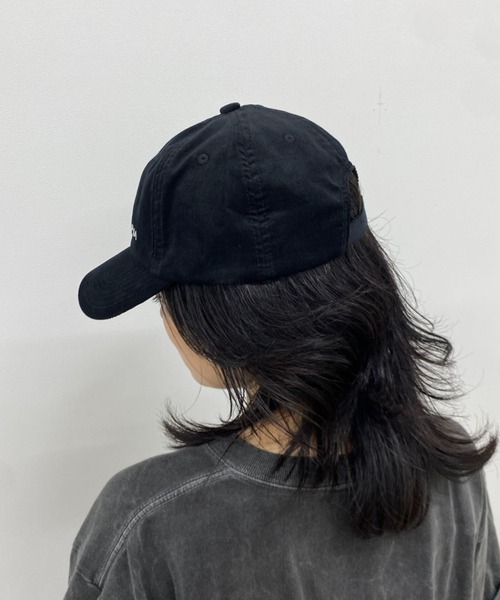 La Maison de Lyllis（メゾンドリリス）の「【La Maison de Lyllis/ラ メゾン ド リリス】FOTO CAP ロゴキャップ（キャップ・レディース・グリーン/クリーム/ブラック/キャメル/レッド・フリー）」の11枚目の写真