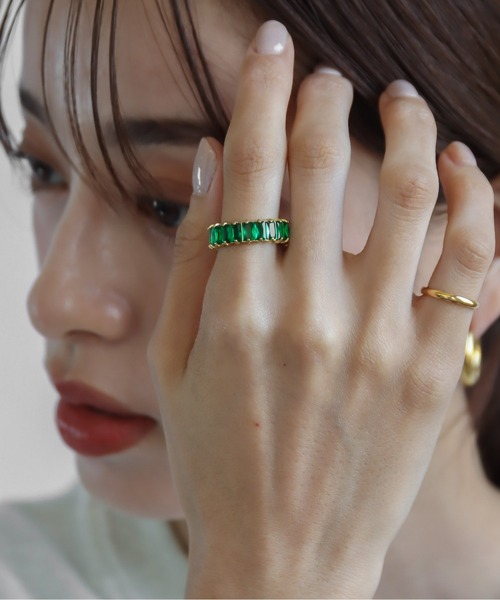 abaskdesign(アバスクデザイン)の「金属アレルギー対応 スパークリングクリアエタニティリング(リング・レディース・クリア/マルチ/グリーン・16号/13号/10号)」の6枚目の写真
