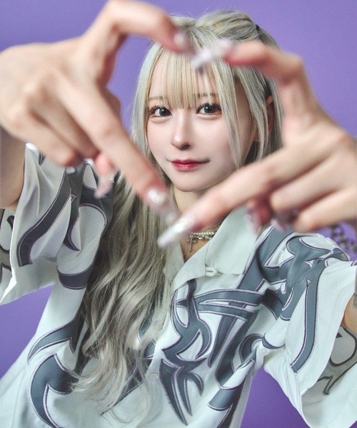 GALFY(ガルフィー)の「『GALFY/ガルフィー』部族長シャツ【Z】(シャツ/ブラウス・レディース・ブラック/グレイッシュベージュ/オフホワイト・L/XL)」の4枚目の写真
