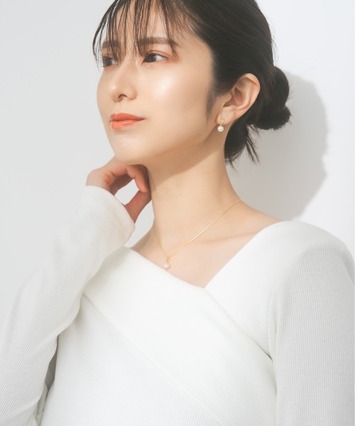 Jewel closet by L&Co.（ジュエルクローゼットバイエルアンドコー）の「K18 アコヤパール ダイヤモンド ピアス（ピアス（両耳用）・レディース・イエローゴールド・FREE）」の6枚目の写真