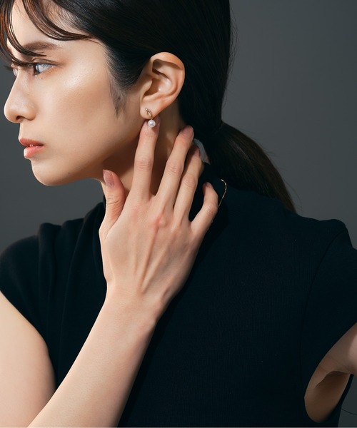 Jewel closet by L&Co.（ジュエルクローゼットバイエルアンドコー）の「K18 アコヤパール ダイヤモンド ピアス（ピアス（両耳用）・レディース・イエローゴールド・FREE）」の8枚目の写真