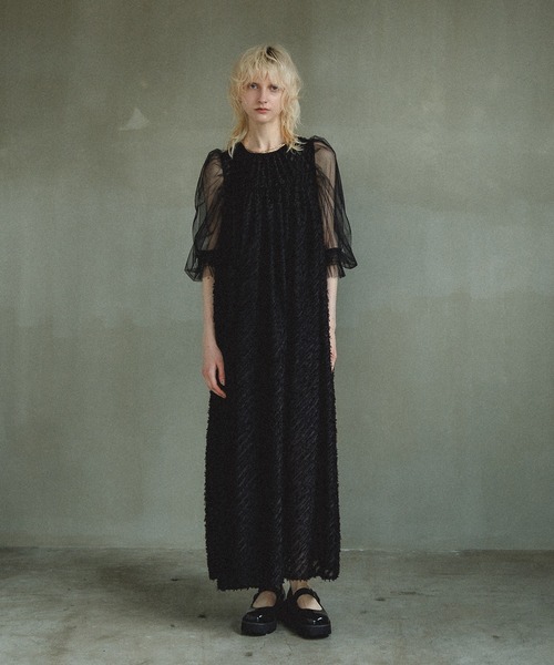 Velvet mist dress（ドレス）｜et.UNiVER（エトユニベール）の