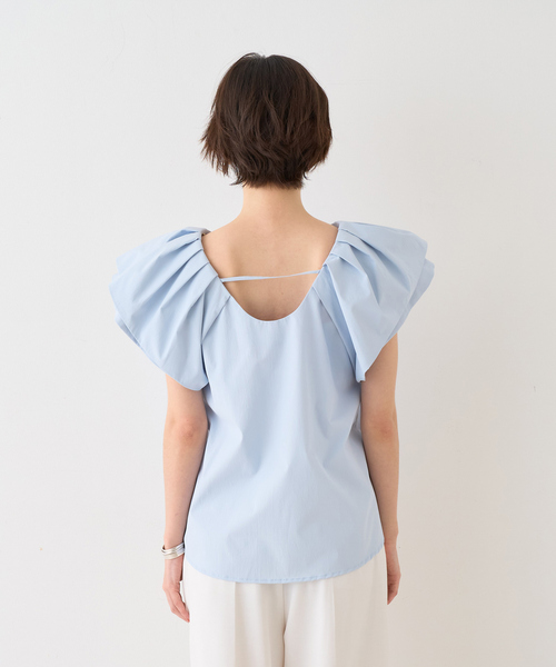 EMMA　ROUGE VIF（エマルージュヴィフ）の「【一部店舗限定】Vネックボリュームスリーブブラウス（シャツ/ブラウス・レディース・ブラウン/オフホワイト/サックスブルー・フリー）」の9枚目の写真