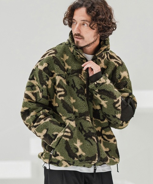 CAMBIO(カンビオ)の「mj10877-Camouflage Sheep Like Boa Jacket ボアジャケット(その他アウター・メンズ・グレー/オリーブ/ベージュ・S/M/L)」の3枚目の写真