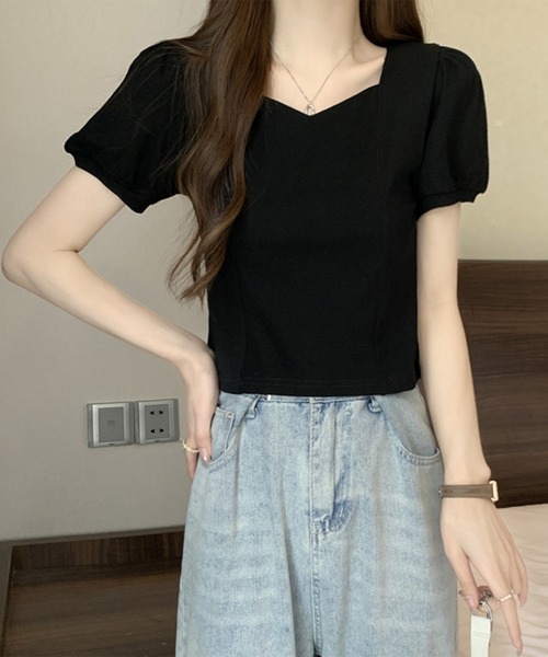 Lace Ladies(レースレディース)の「ソリッドカラー ペンタゴンネック 切り替え パフスリーブ カットソー(Tシャツ/カットソー・レディース・ホワイト/ブラック・M/XL)」の5枚目の写真