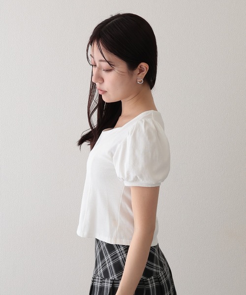 Lace Ladies(レースレディース)の「ソリッドカラー ペンタゴンネック 切り替え パフスリーブ カットソー(Tシャツ/カットソー・レディース・ホワイト/ブラック・M/XL)」の13枚目の写真